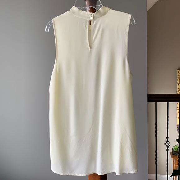 J. Jill Sleeveless A-line Tunic with  High Neck Ivory SP - Picture 6 of 10